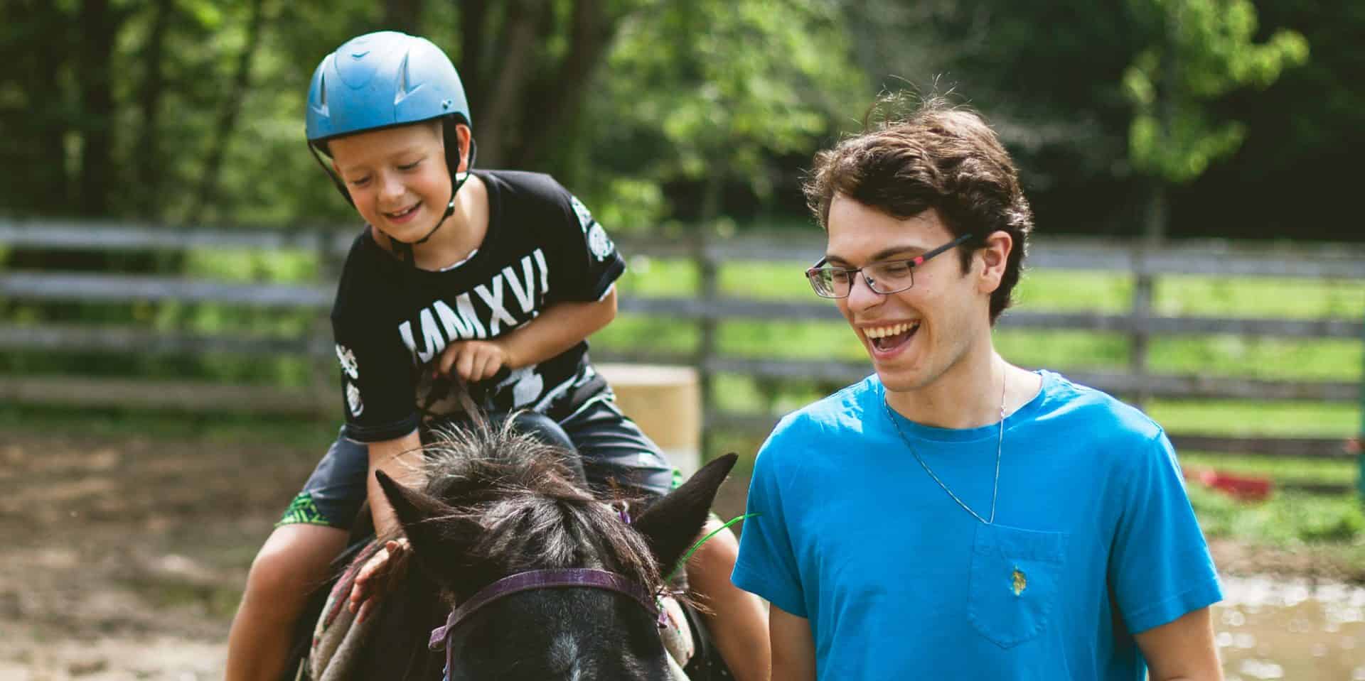 2019-summer-staff-volunteers